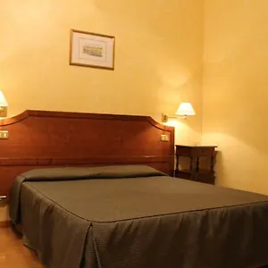 Fiori 2*, Rome Italy