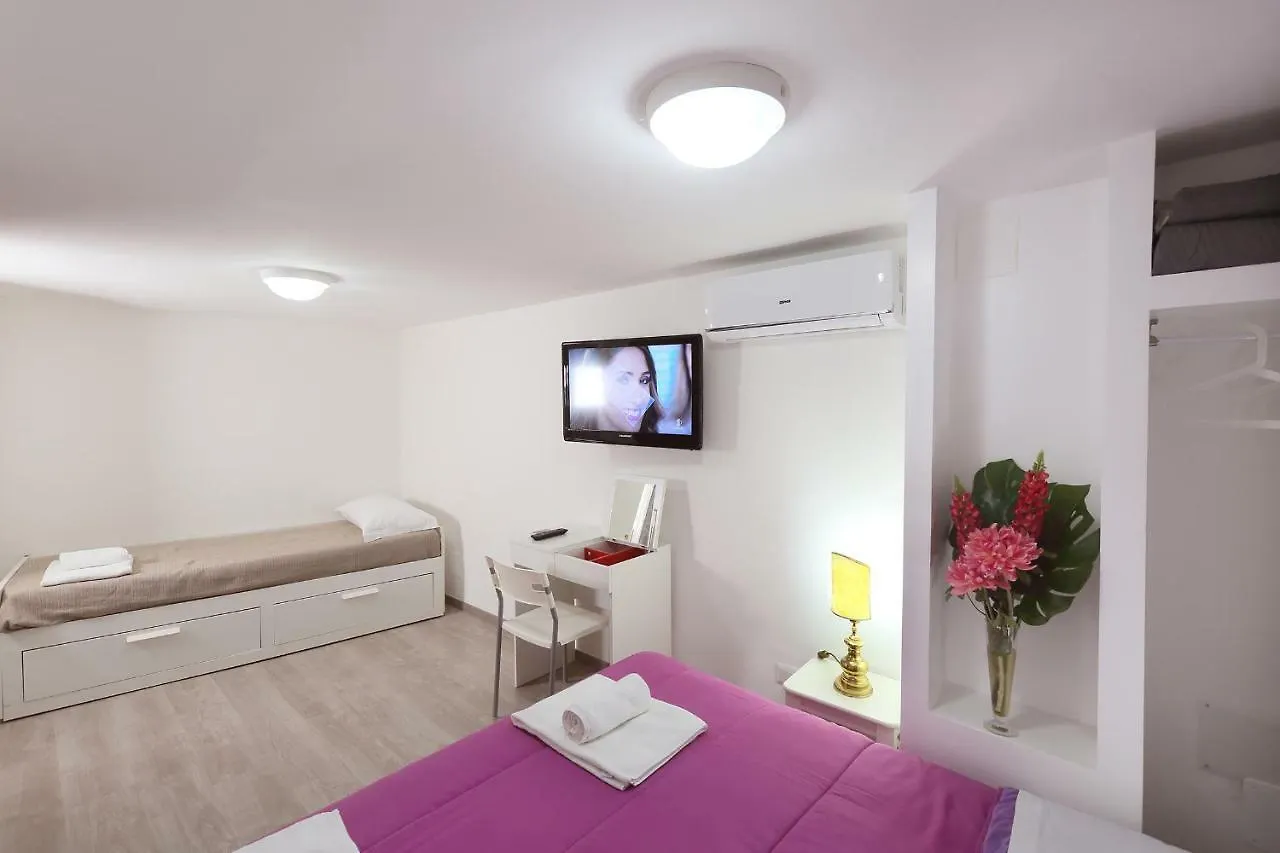 Bed and Breakfast Casa Fresta Taormina 0*,
